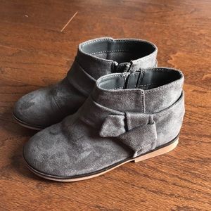 Adorable girls boots